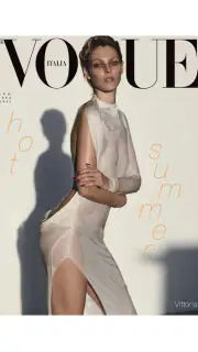 Vogue Italia screenshot 8
